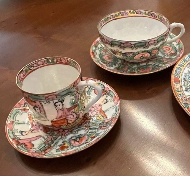 Set de Tazas de Porcelana