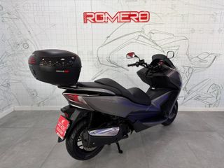 HONDA FORZA 300 PLATA METALIZADO - OCASIÓN