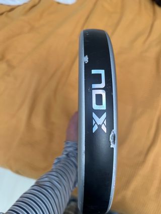 Pala Padel Nox AT10 18K Agustín Tapia