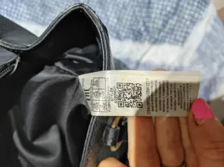 Bolso Guess Negro y gris