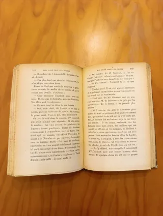 Libros antiguos en francés , principios de sigloxx