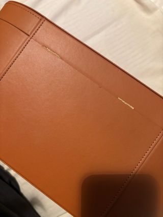 Caja almacenamiento Dyson Airwrap marrón