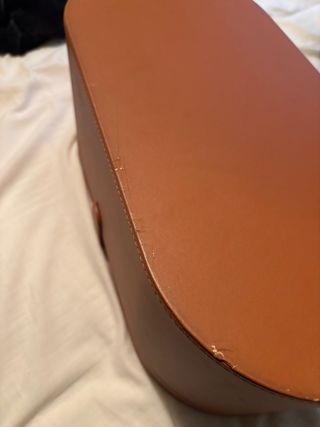 Caja almacenamiento Dyson Airwrap marrón