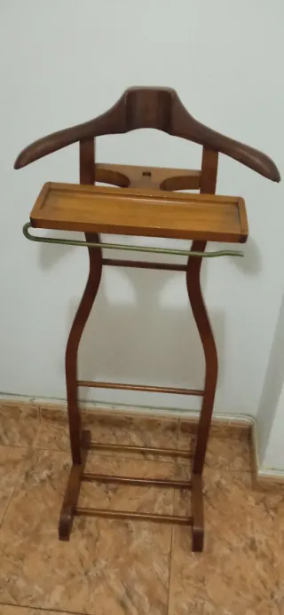 Galán de noche madera y metal