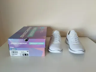 Zapatillas Skechers Summits Blancas
