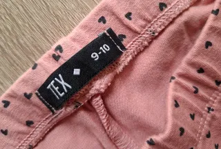 Leggings niña rosa con corazones negros