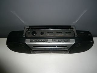Aiwa CS-WR620 Radio Cassette Boombox