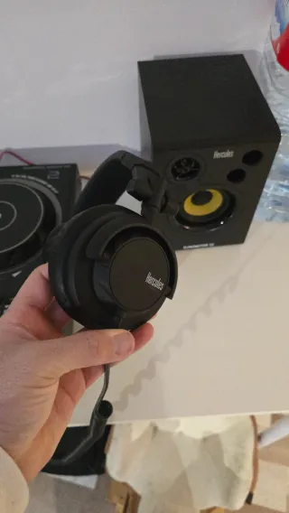 Hercules DJControl Impulse 500