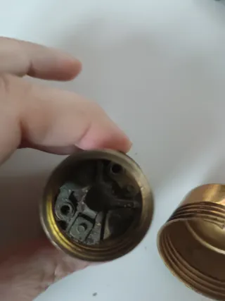 Portalámparas latón con cadena