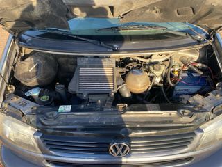 Volkswagen Multivan 2.5 TDi T4