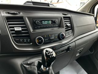 Ford Transit Custom Combi6 2021