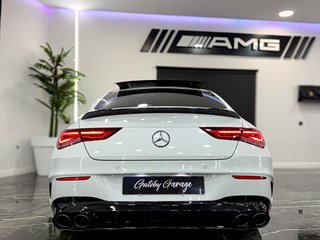 Mercedes-Benz Clase CLA 220D AMG
