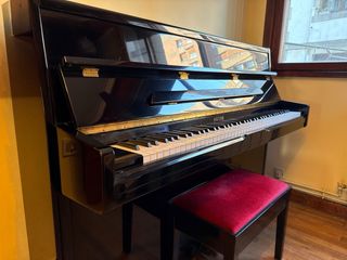 Piano Vertical Astor E-112