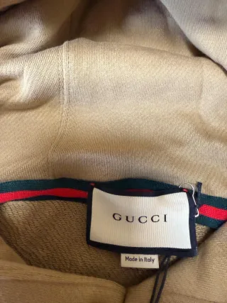 Sudadera Gucci con capucha