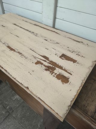 Mesa de cocina antigua madera.