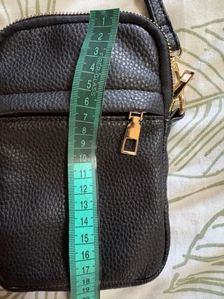 Borsellino nero con tracolla