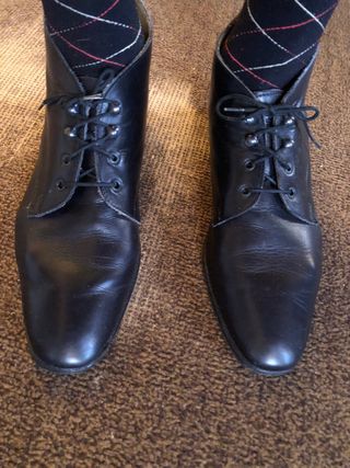 Botines de piel negros