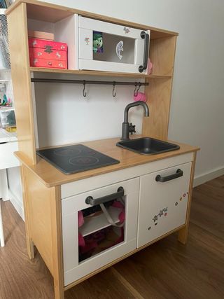 Cucina giocattolo IKEA per bambini