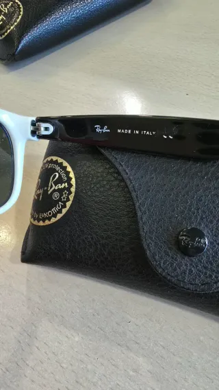 Gafas de sol Ray-Ban RB2132 New Wayfarer