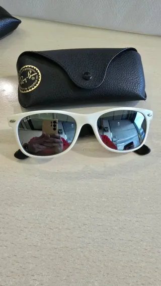 Gafas de sol Ray-Ban RB2132 New Wayfarer