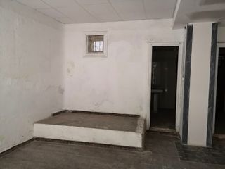 Local comercial 200 m calle virgen Tarazona Mancha