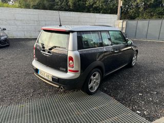 MINI Clubman 2011