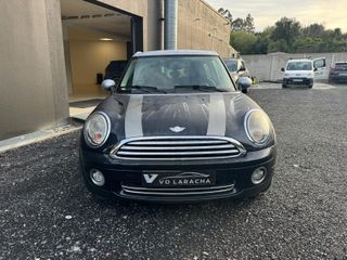 MINI Clubman 2011