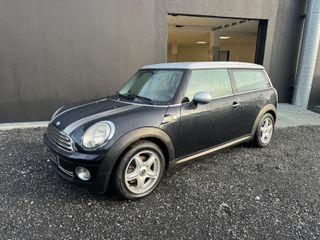 MINI Clubman 2011