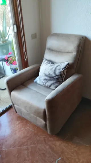 Sillón eléctrico reclinable con elevador