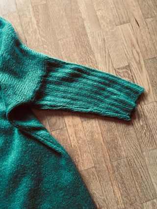 Jersey oversize cuello alto verde