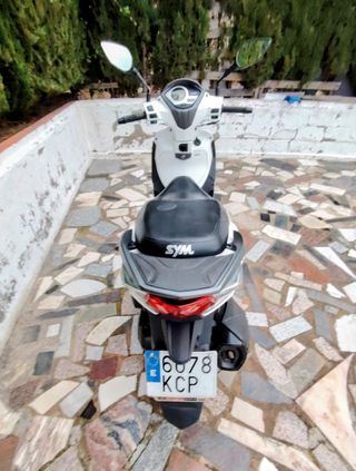 SYM Symphony ST 125cc Scooter
