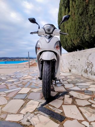 SYM Symphony ST 125cc Scooter