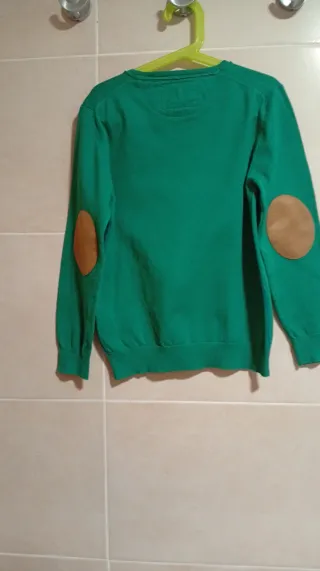 Jersey niño cuello pico talla 7-8