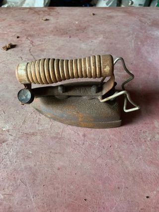 Plancha antigua de hierro