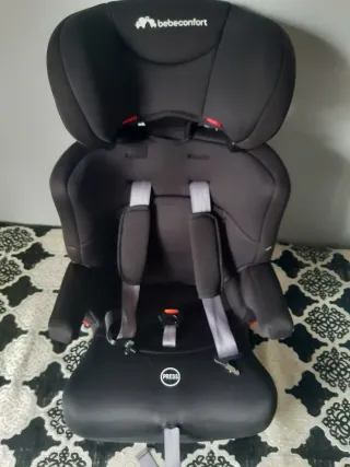 Silla de coche negra universal de 9-18 kg /15-36kg