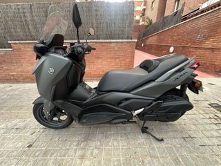 Yamaha X-Max 125cc Scooter Automático