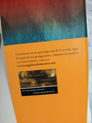 Angeles y Demonios de Dan Brown