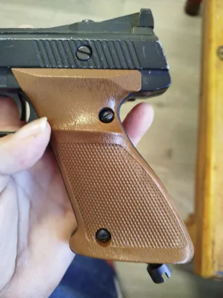 Réplica antigua de juguete