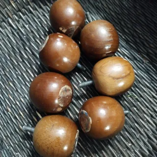 Patas de somier de madera (8 unidades)