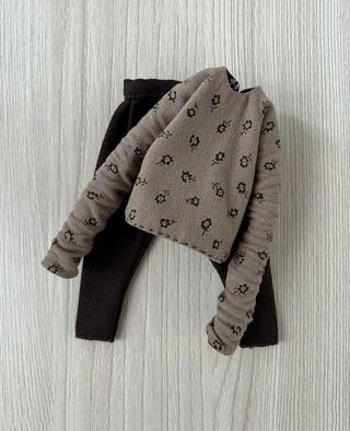 Completo Blythe: pantaloni e camicia