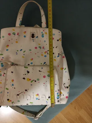 2 Mochilas Desigual y parfois multicolor