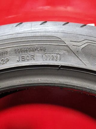 [R. 1927] - 245 40 18 93H NEUMÁTICOS GOODYEAR