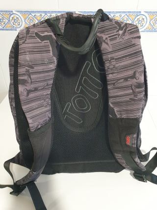 Mochila escoolar Totto Skate