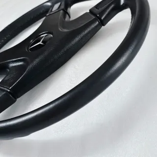 Volante Mercedes AMG Atiwe clasico cuero negro