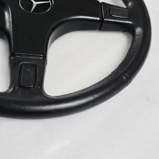 Volante Mercedes AMG Atiwe clasico cuero negro