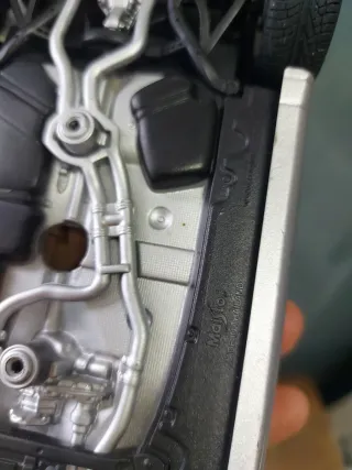 Lote 4 Coche a escala plateado