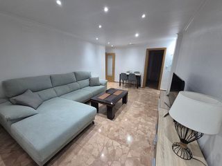 Piso en alquiler en Centro en Elche