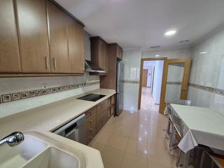 Piso en alquiler en Centro en Elche