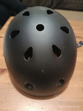 Casco Negro Patinete