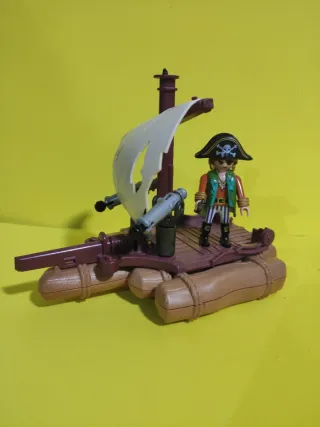 Barco Pirata Playmobil con Figura